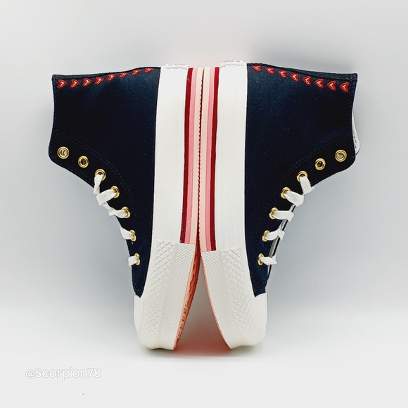 🔥 Last Call Converse Chuck Taylor All-Star Lift 'Valentines' Shoes For Girls - Picture 9 of 10